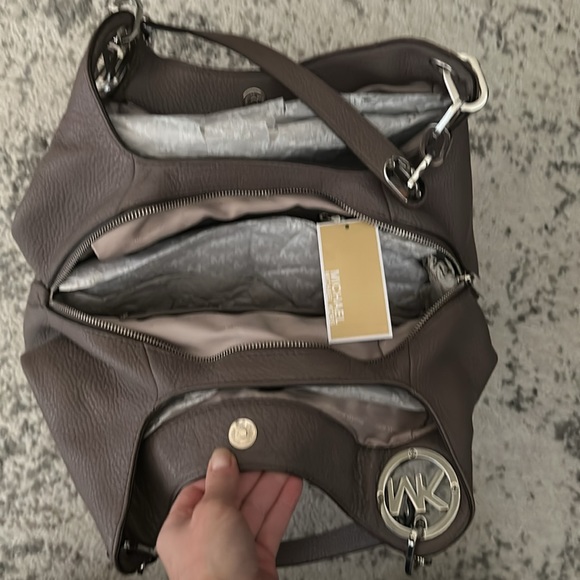 Michael Kors Large Fulton shoulder bag - Picture 3 of 7